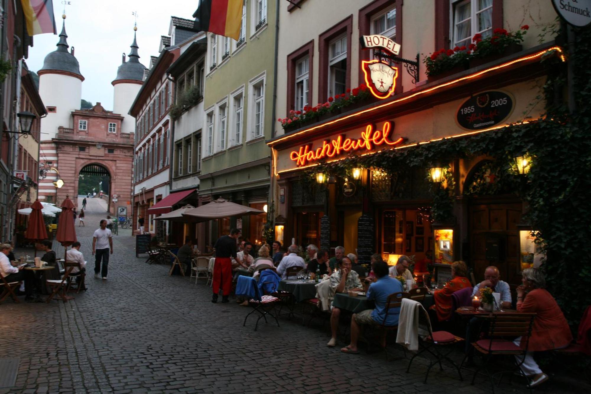 Hotel-Restaurant Hackteufel Heidelberg Bagian luar foto